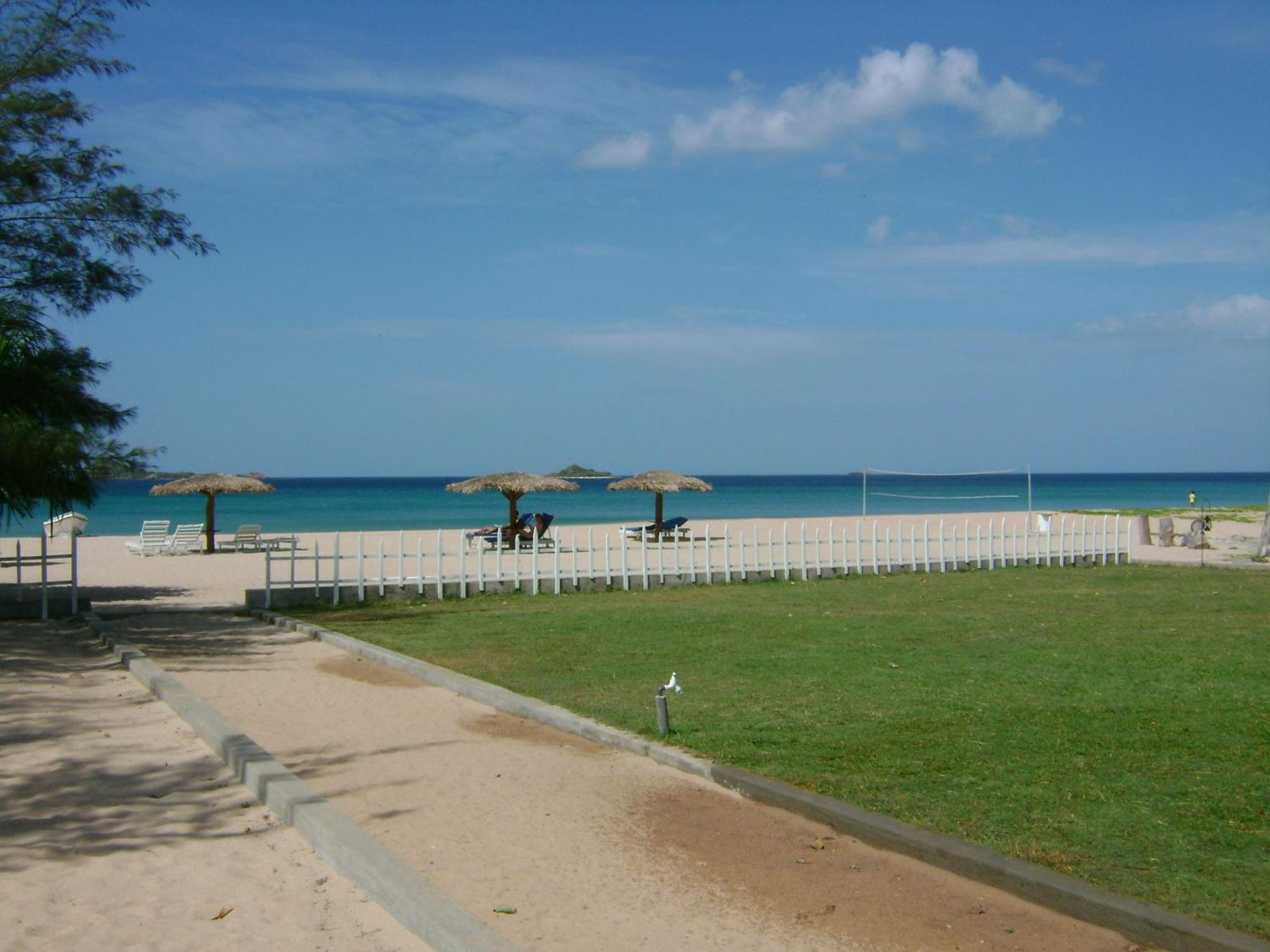 Pigeon Island Beach Resort Nilaveli Exterior photo