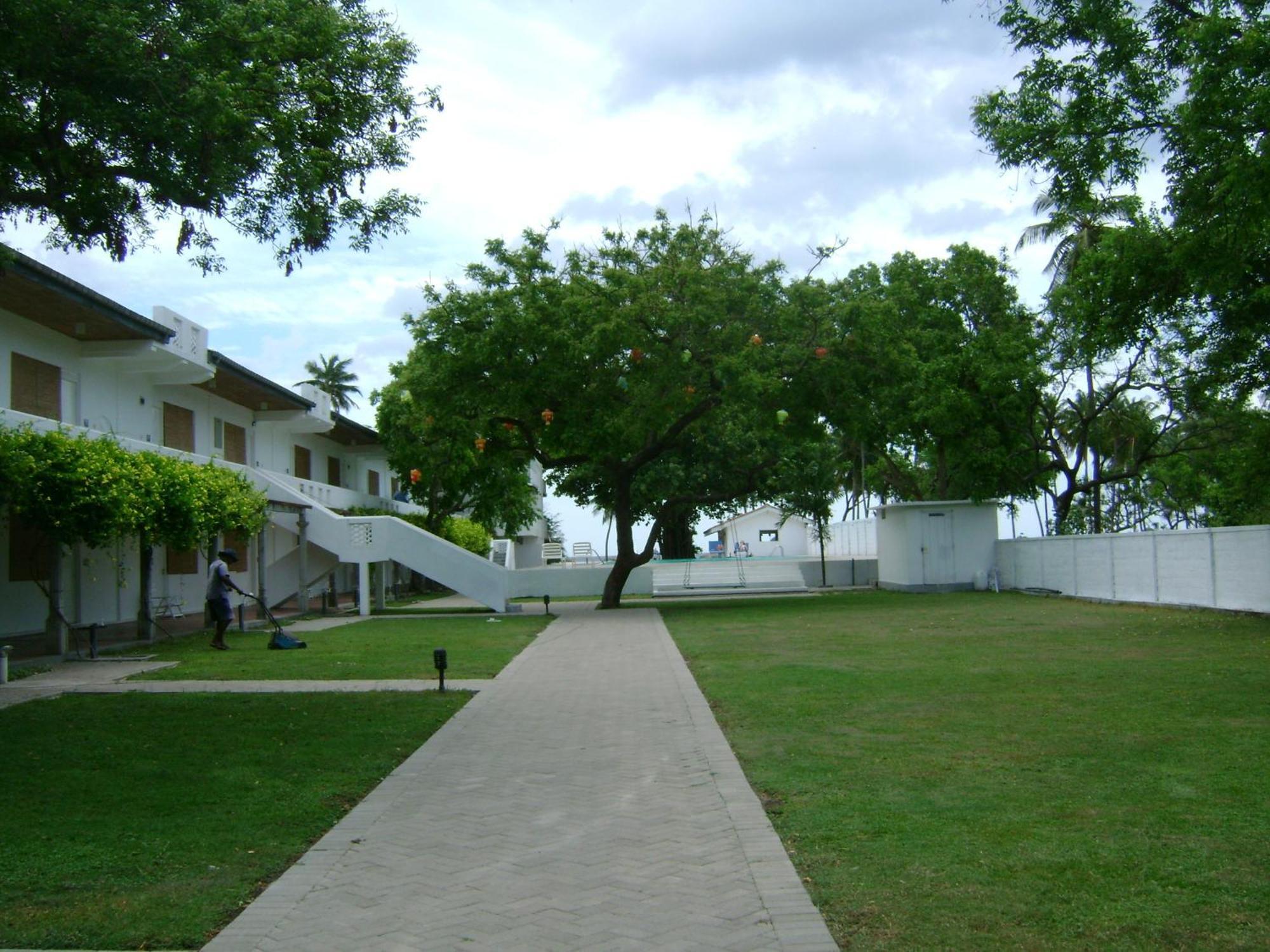 Pigeon Island Beach Resort Nilaveli Exterior photo