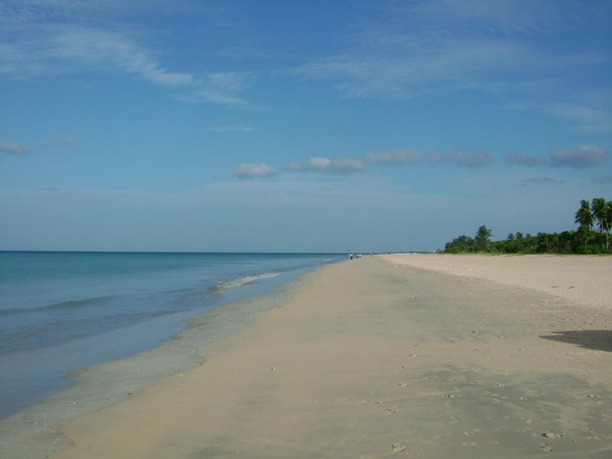 Pigeon Island Beach Resort Nilaveli Exterior photo
