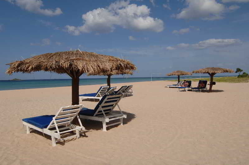 Pigeon Island Beach Resort Nilaveli Exterior photo