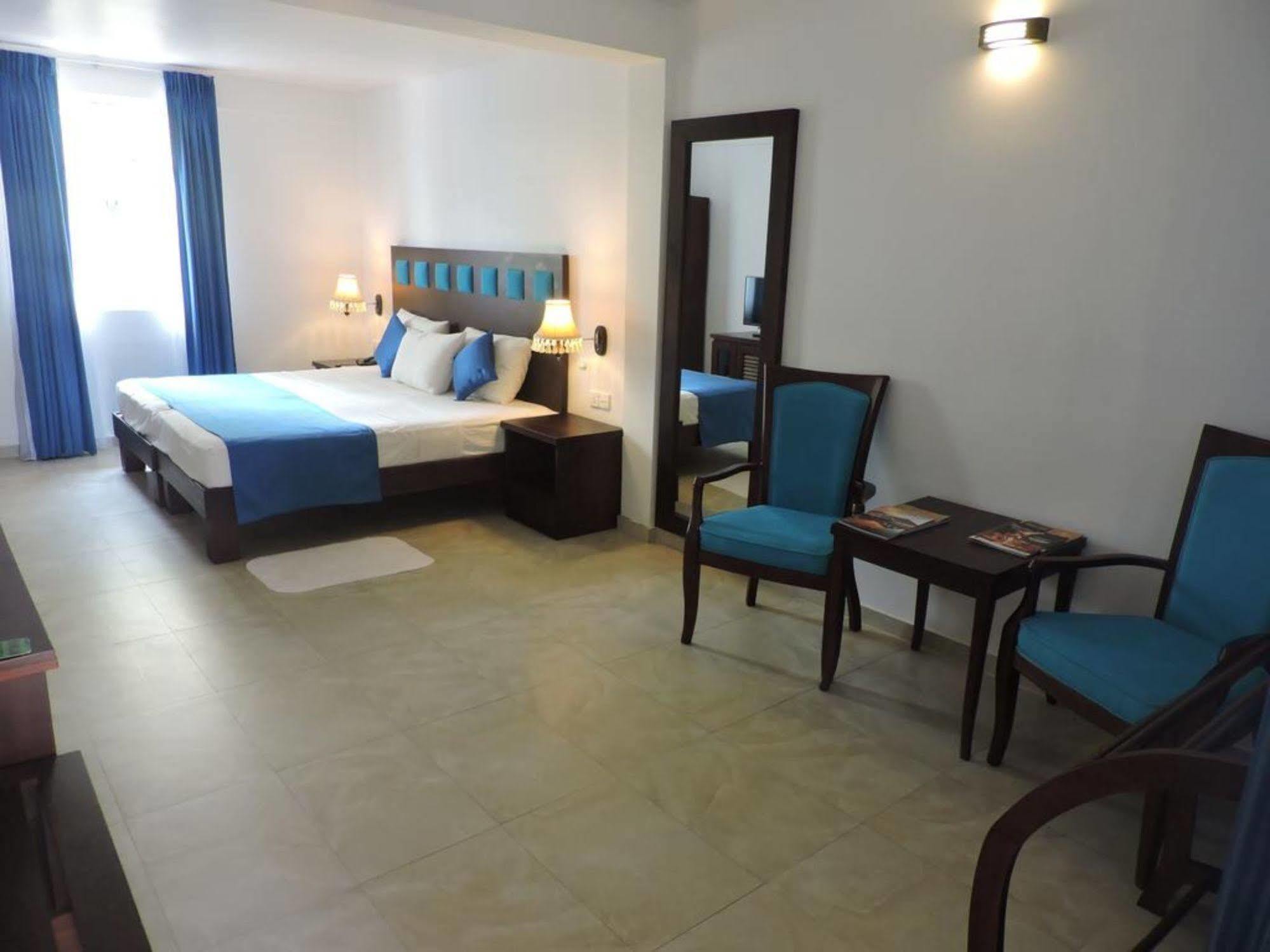 Pigeon Island Beach Resort Nilaveli Exterior photo